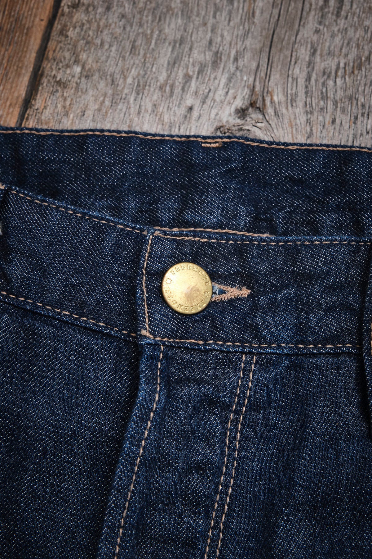 Belford Straight 11 Ounce Memphis Blue Rinsed