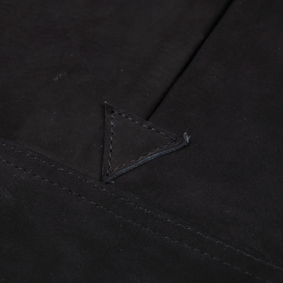 Locklin Nubuck Black