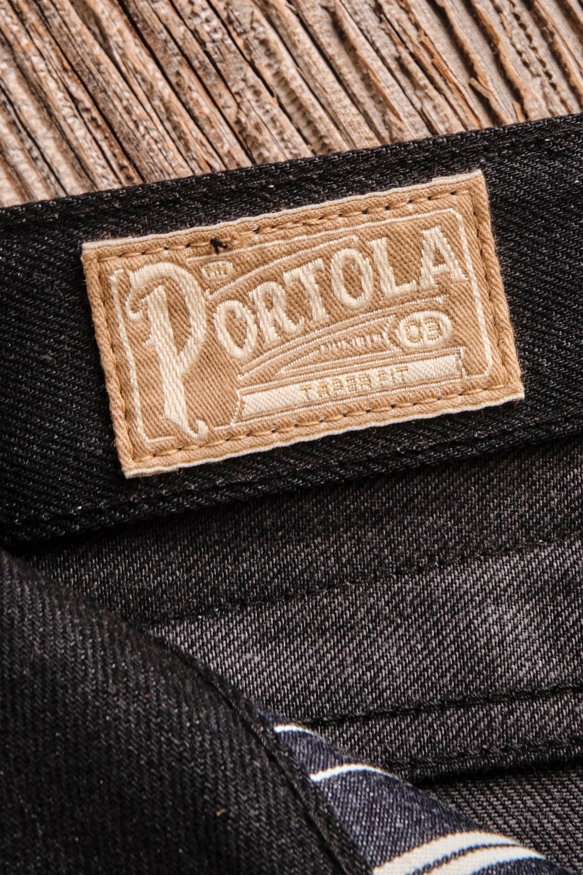 Portola Classic Taper <span> Raw 14.25 Ounce Black Grey </span>